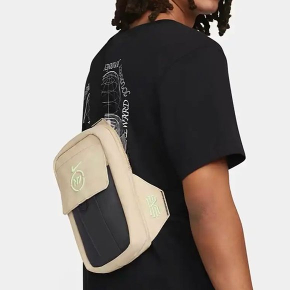 Kyrie clearance n7 backpack